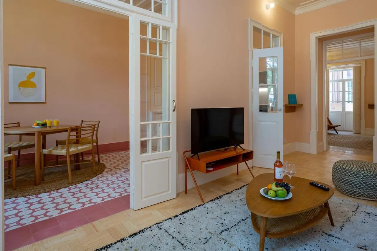 Apartment Pombaline Building W/Pool By Lovelystay Vila Real de Santo Antonio Portugal